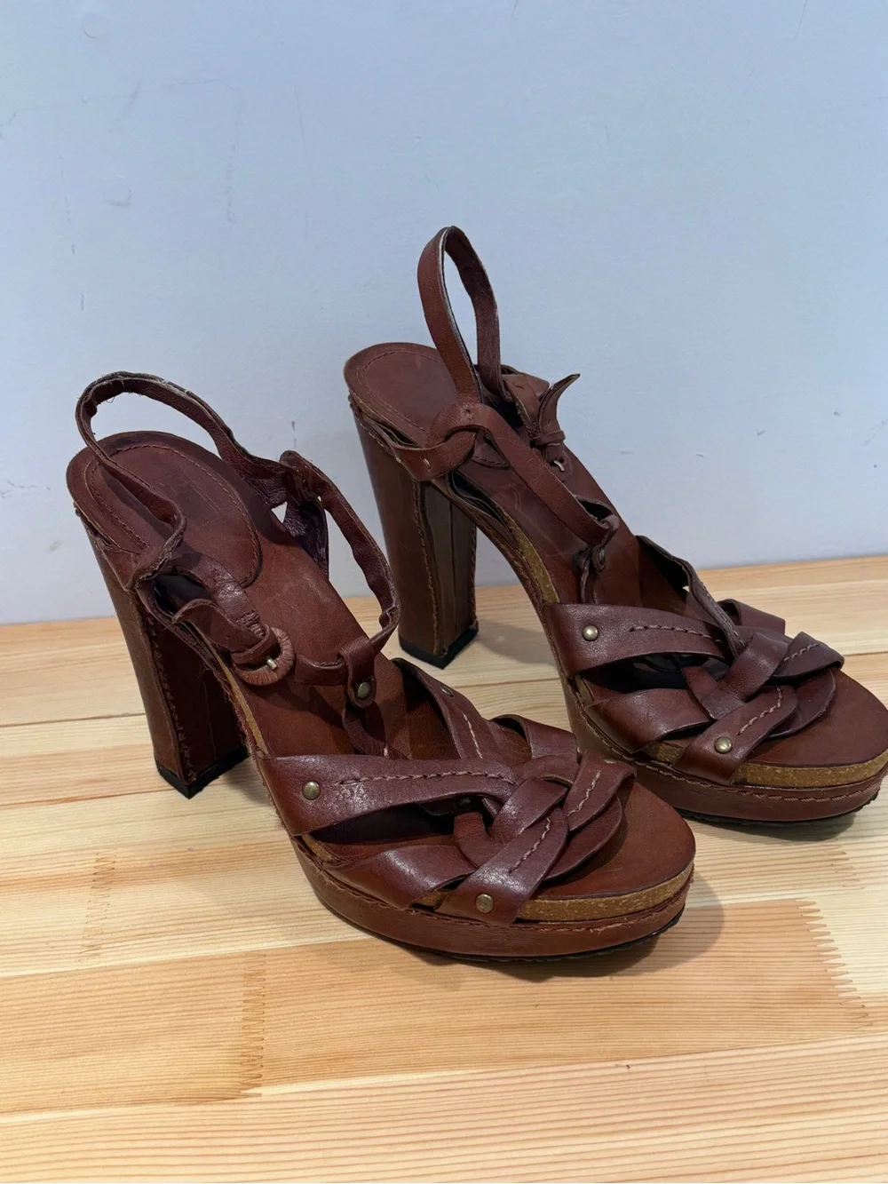 FRYE Grace Woven T-Strap Platform Block Heel Sandals | Brown | Size 10M